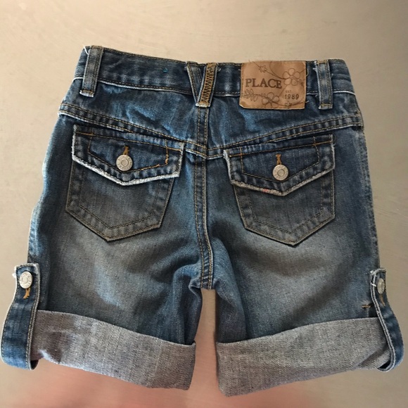 Shorts - Picture 1 of 5